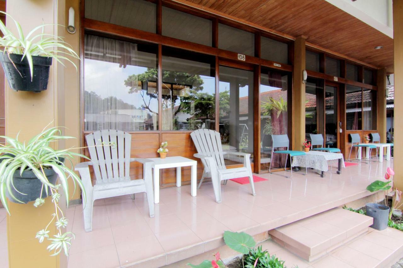 Villa Enggal Lembang Ngoại thất bức ảnh