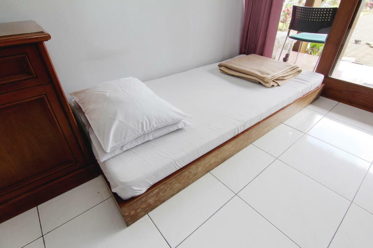 Villa Enggal Lembang Ngoại thất bức ảnh
