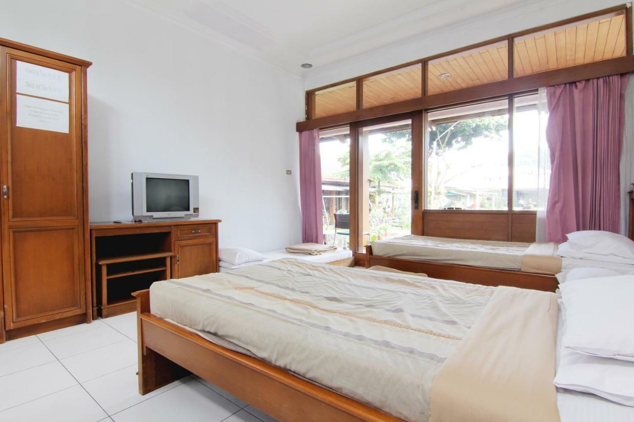 Villa Enggal Lembang Ngoại thất bức ảnh